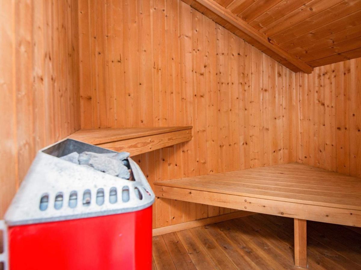 5 Person Holiday Home In B Rkop Egeskov  외부 사진