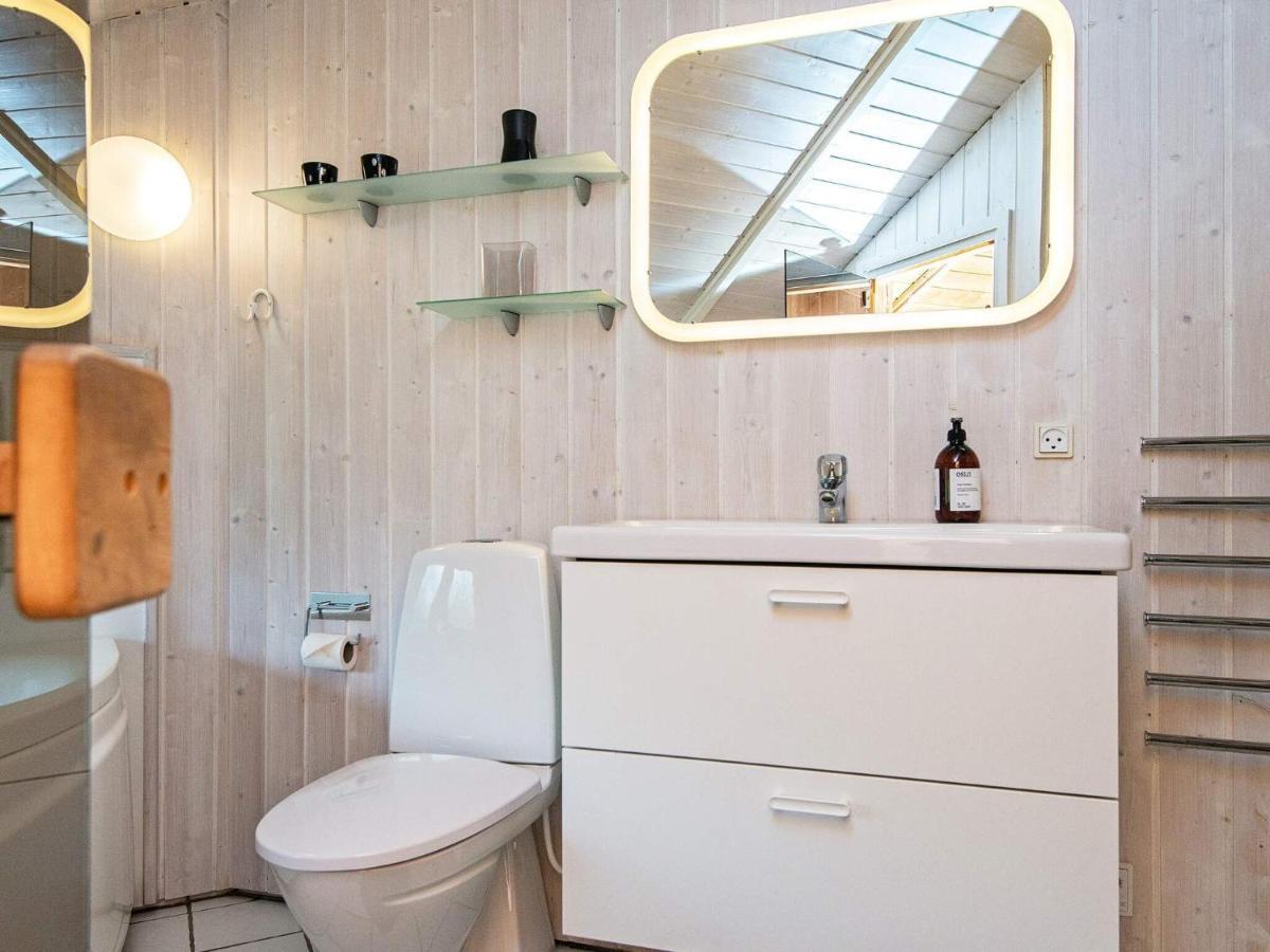 5 Person Holiday Home In B Rkop Egeskov  외부 사진