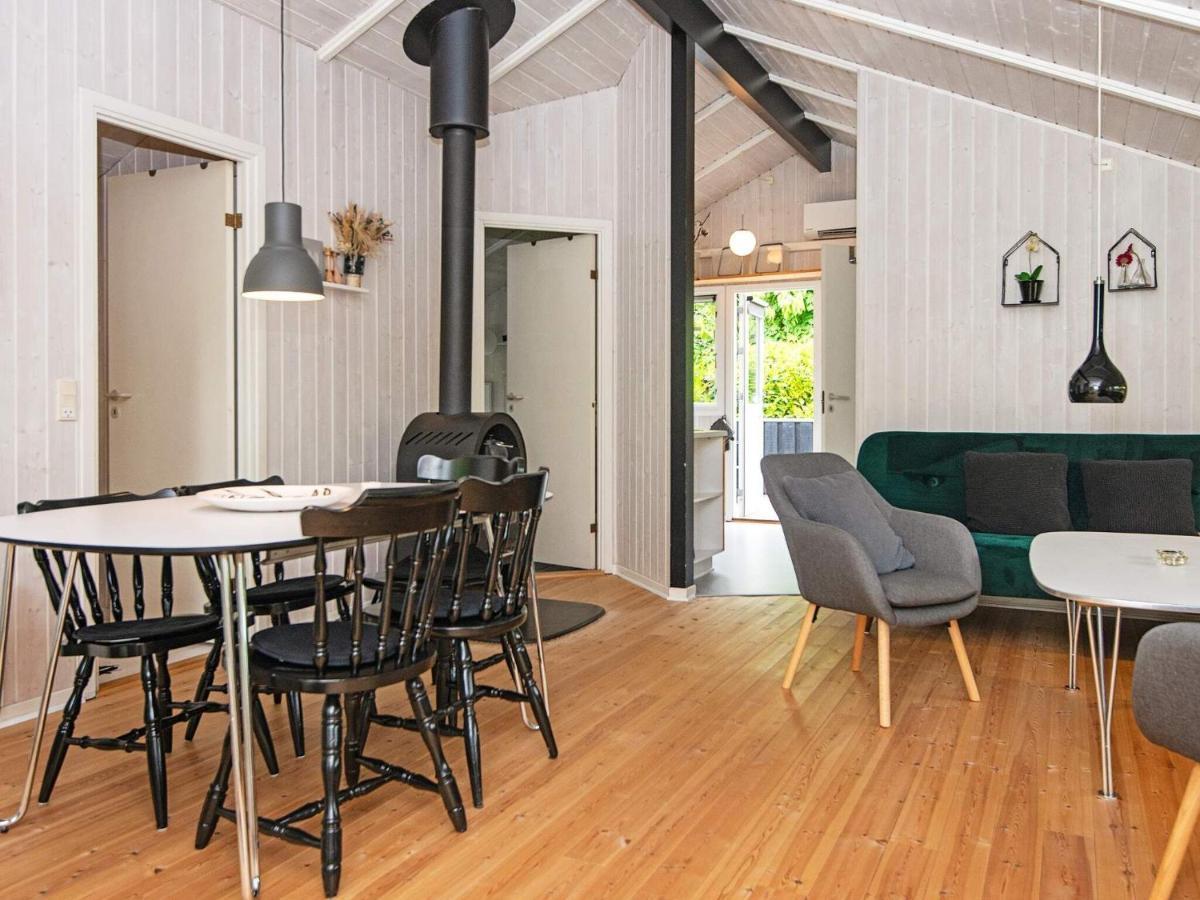 5 Person Holiday Home In B Rkop Egeskov  외부 사진