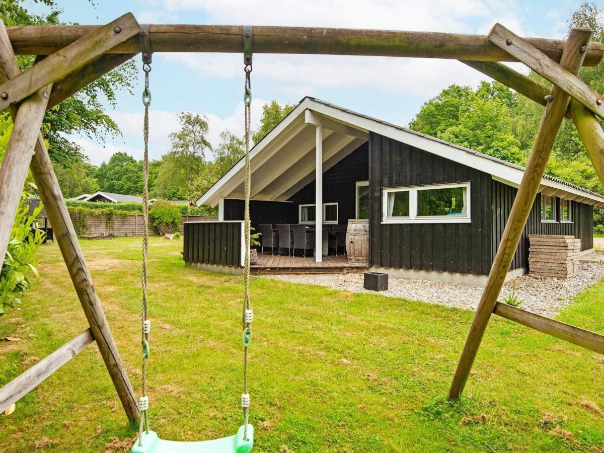 5 Person Holiday Home In B Rkop Egeskov  외부 사진
